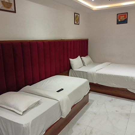 Hotel Palms Residency, Chembur Bombay Extérieur photo