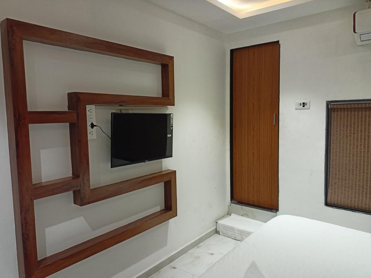 Hotel Palms Residency, Chembur Bombay Extérieur photo