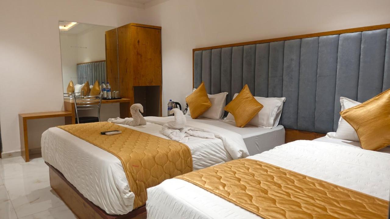 Hotel Palms Residency, Chembur Bombay Extérieur photo